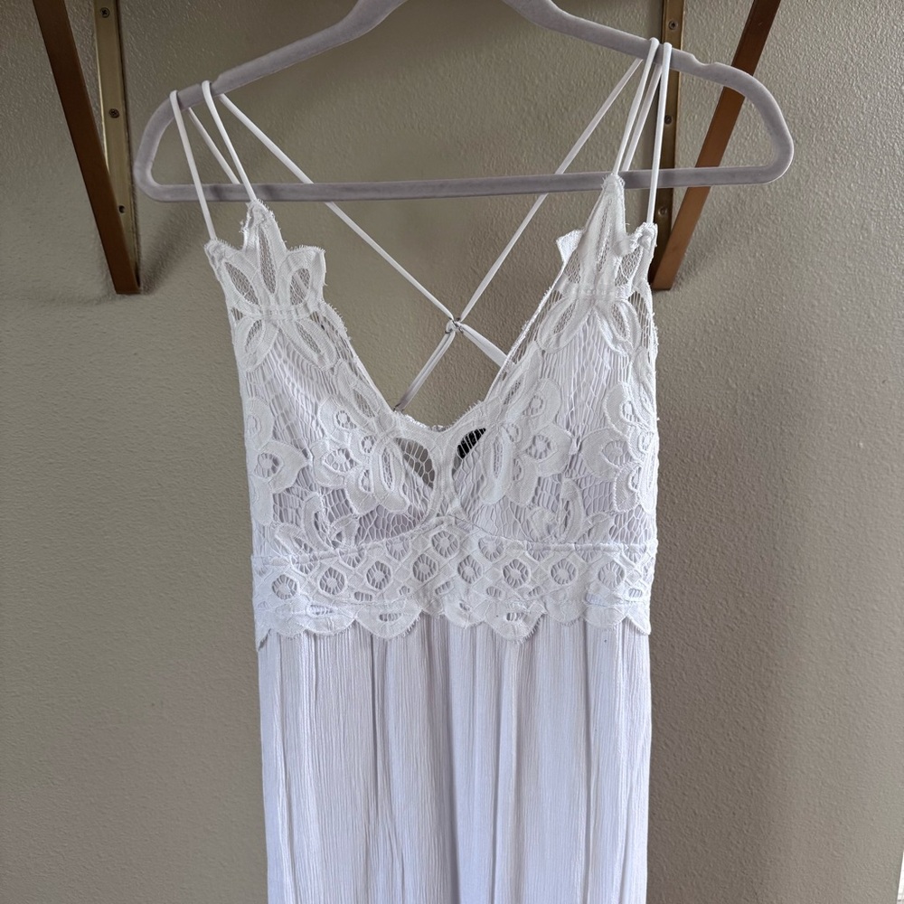 white Rue21 maxi dress with lace and straps - Picture 4 of 8